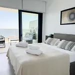 شقة Sunset Cliffs Terra Gold