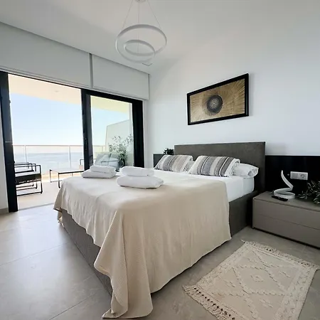 Апартаменты Sunset Cliffs Terra Gold *